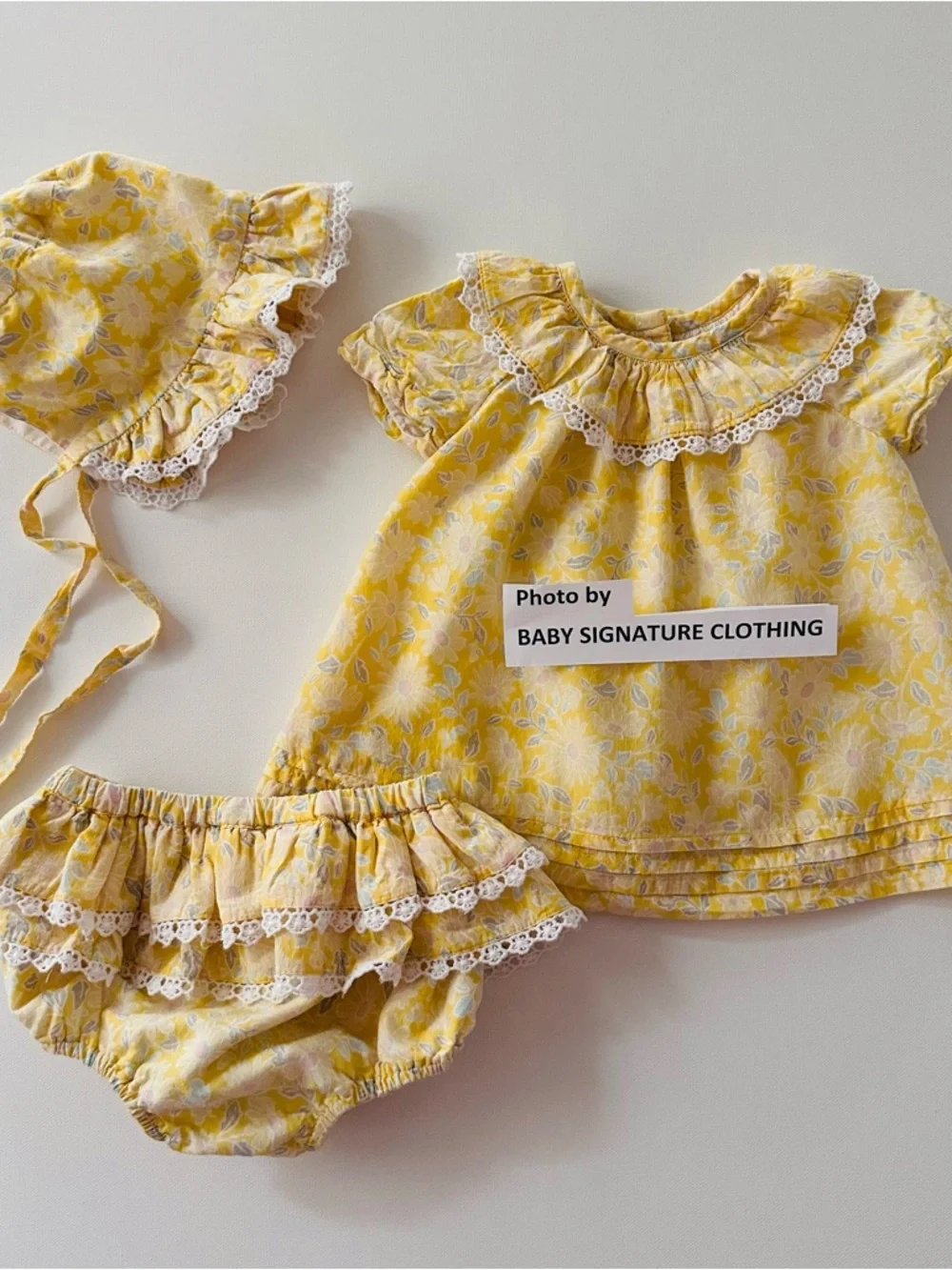 cupcakes & cashmere 12 Months Baby Girl Yellow Floral Outfit Set Bonnet Top